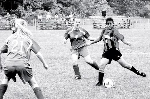 Soccerfest - Only one St. Thomas team reaches semifinals of girls tournament